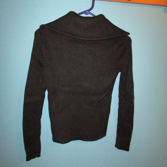 *3 for $25* WHBM Gold Shimmer Quilted Sweater Jacket - Picture 4 of 13